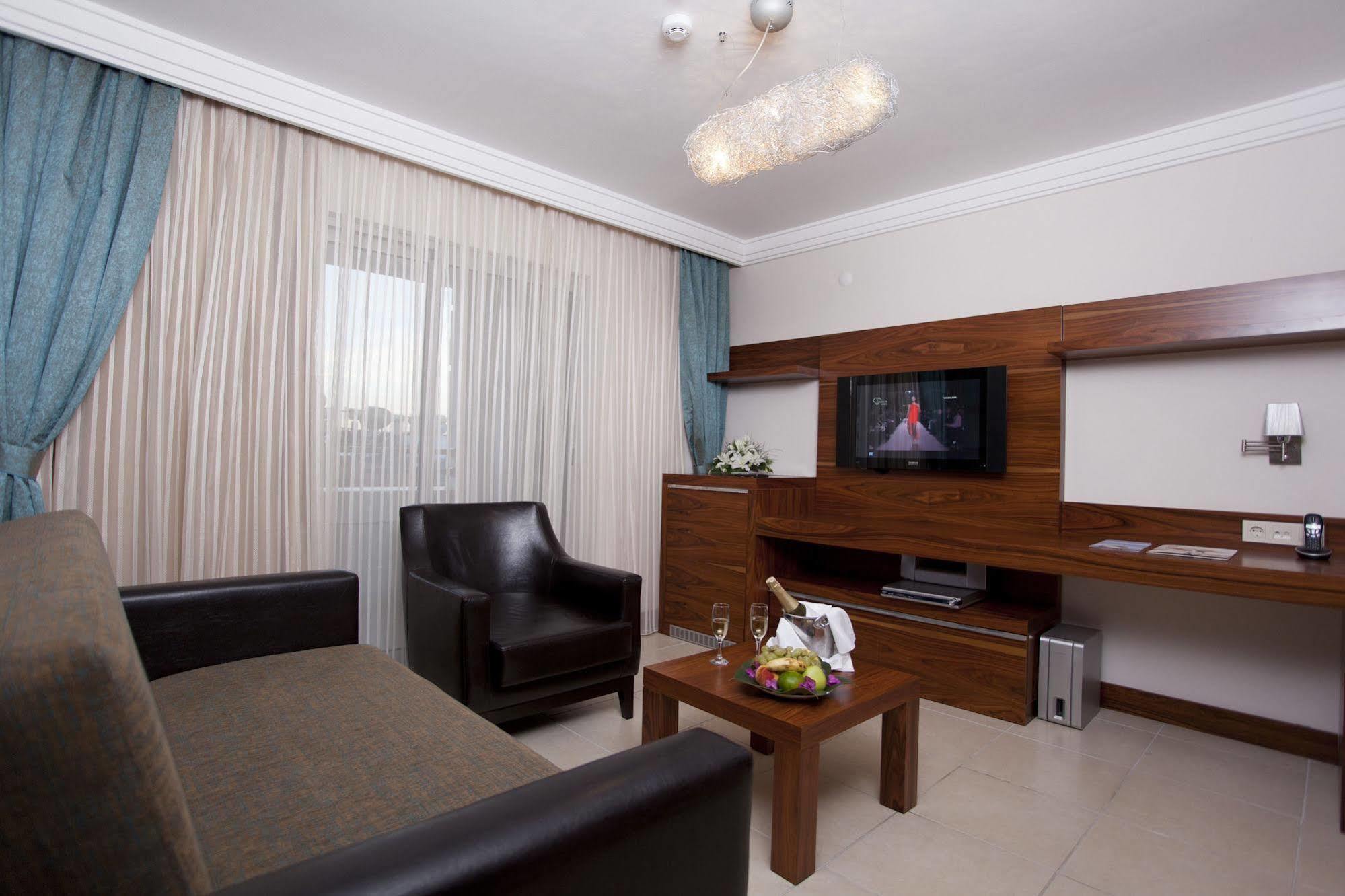 Xperia Grand Bali Hotel (Adults Only) Alanya Exterior foto